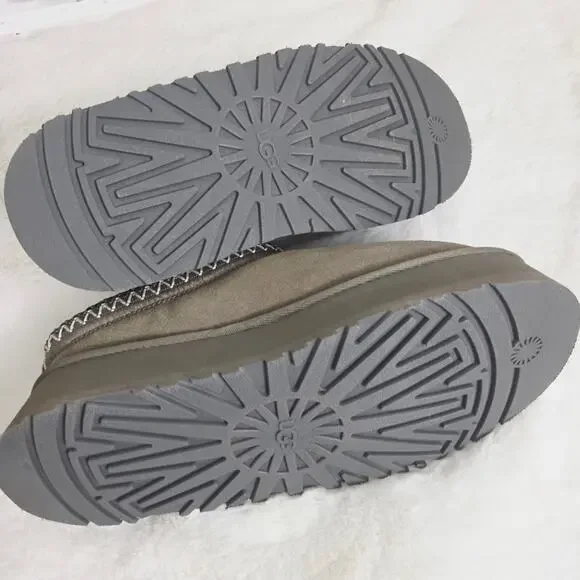 UGG Tazz Platform Slippers Hickory Brown Suede Women’s Size 7 New - Picture 7 of 16